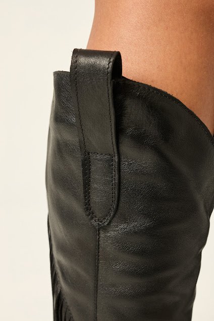 bota fleco negras caña alta